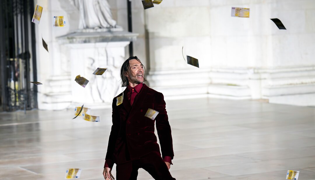 Jedermann 2024: Christoph Luser (Teufel) | © Salzburger Festspiele / Monika Rittershaus