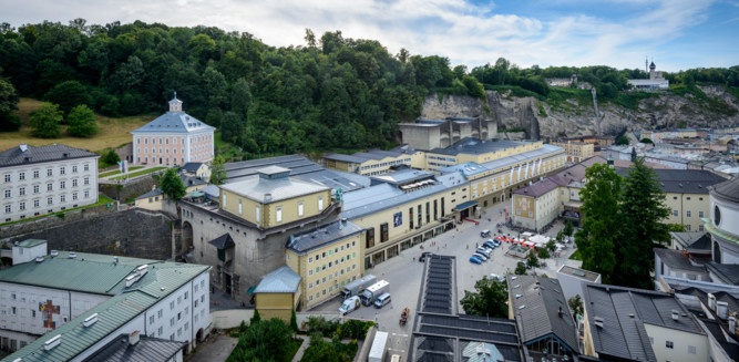 Festival district in Salzburg in the Hofstallgasse | © Tourismus Salzburg / G. Breitegger