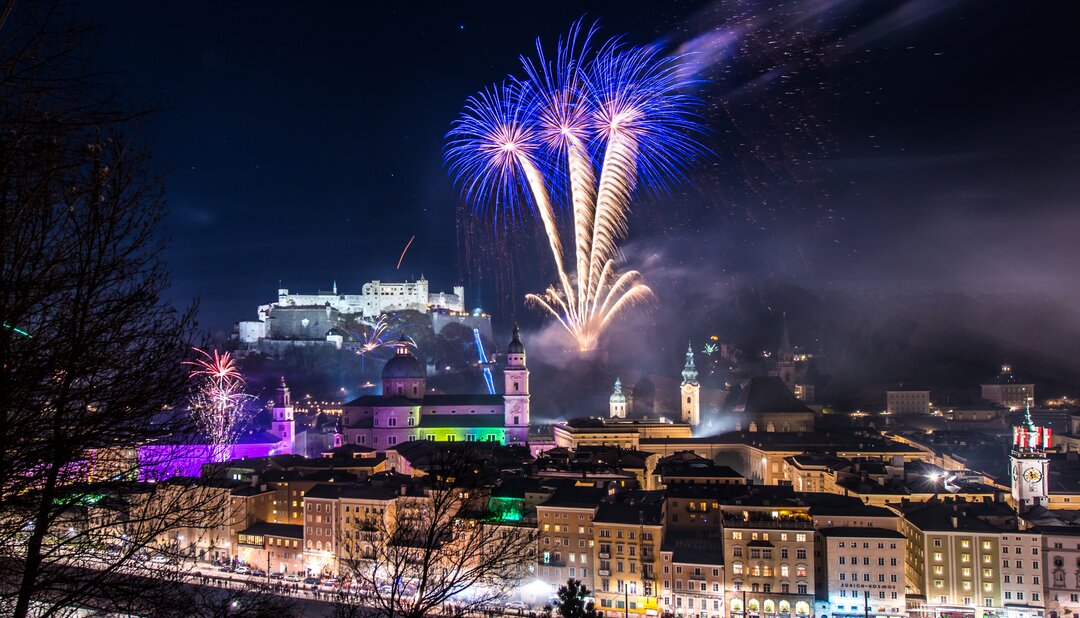 Feuerwerk zu Silvester in Salzburg von der Festung Hohensalzburg | © Tourismus Salzburg GmbH/ G. Breitegger