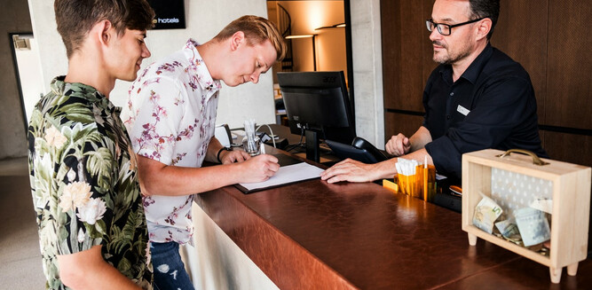 Check in the Hotel | © gaysalzburg.at/Carina Karolus