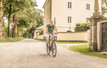 Explore Hellbrunner Allee by bike | © Österreich Werbung