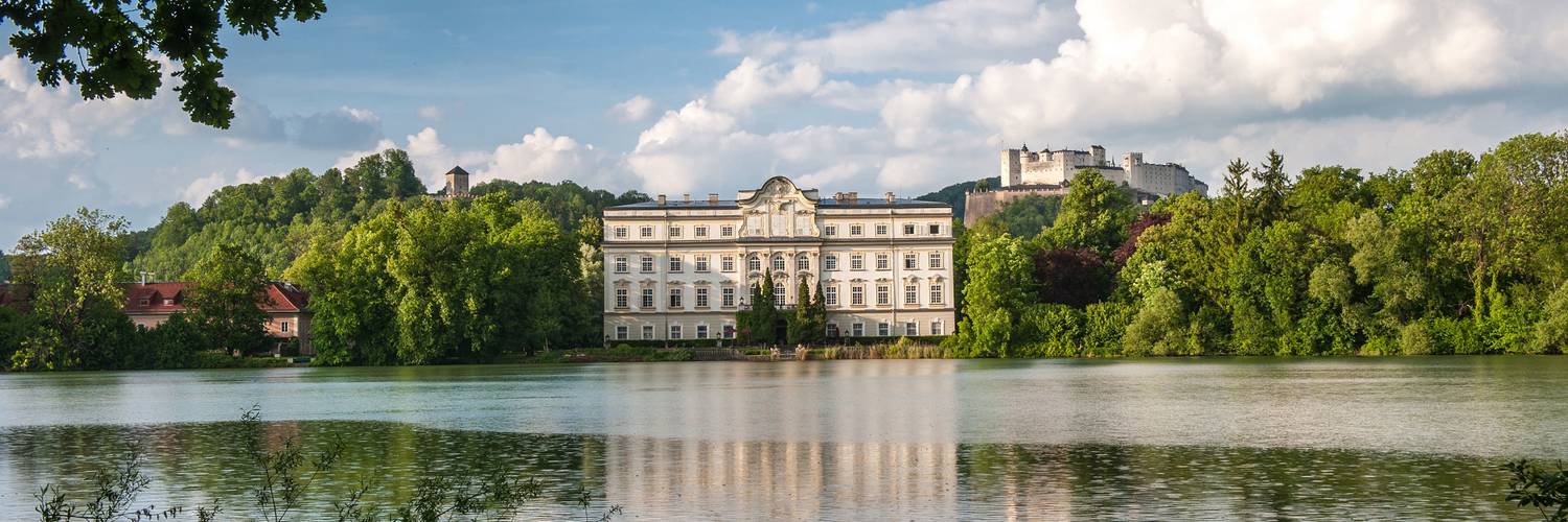 View to the Leopoldskron castle with the fortress in the back | © Tourismus Salzburg GmbH