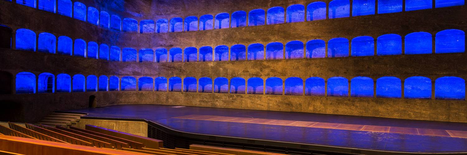 The stage of the Felsenreitschule | © Andreas Kolarik