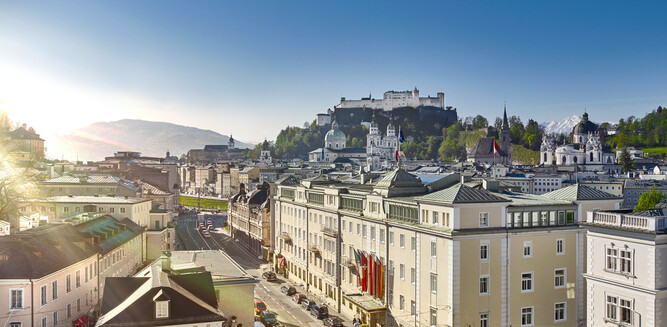 Hotel Sacher mit Blick auf die Salzburger Altstadt | © Hotel Sacher