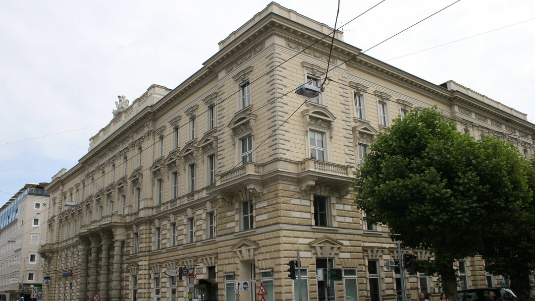 Historisches Gebäude im Salzburger Andräviertel | © Veronika Zangl