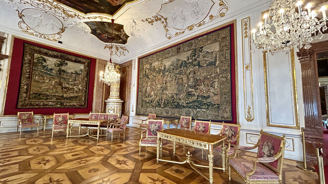 Prince Archbishop Wolf Dietrich had a weakness for precious tapestries. On display today in the DomQuartier. | © Tourismus Salzburg / K. Brugger
