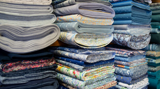 The Salzburger Heimatwerk offers more than 1500 different fabrics. | © Falstaff / Joerg Lehmann