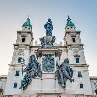 Domplatz Salzburg  | © Anibal Trejo 