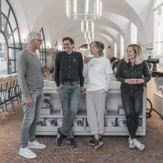 Family Macheiner in the Cafe 220 Grad in the Rupertinum in Salzburg | © 220Grad