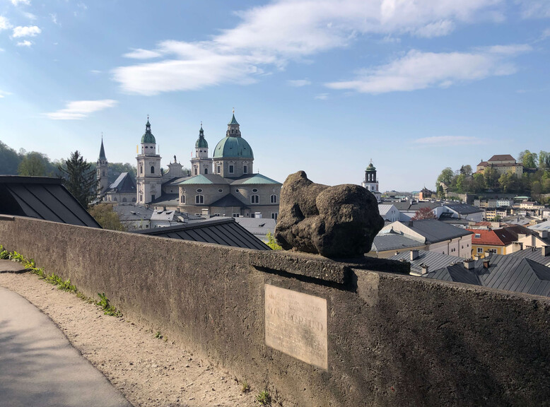 The Mönchsberg offers unique views of Salzburg's old town and historic buildings. | © Tourismus Salzburg / K. Brugger