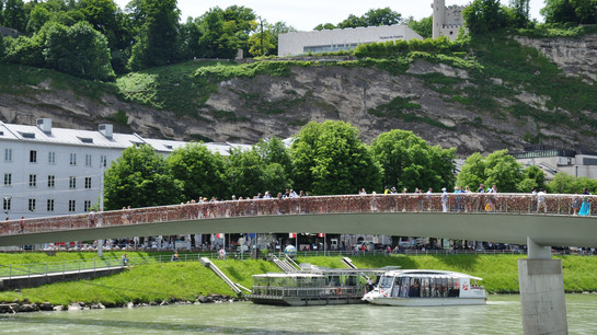 View to the Salzach and the Marko-Feingold-Steg | © Tourismus Salzburg GmbH 