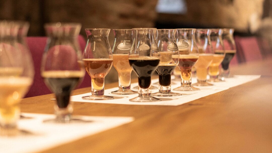 Beer tasting at the Bierkulturhaus in Obertrum | © Tourismus Salzburg GmbH