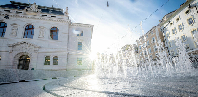 Fountain at Kajetanerplatz | © Alexander Killer / Stadt Salzburg