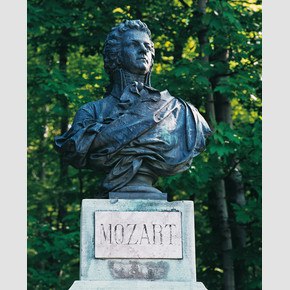 Statue von W. A. Mozart am Kapuzinerberg in Salzburg | © Tourismus Salzburg