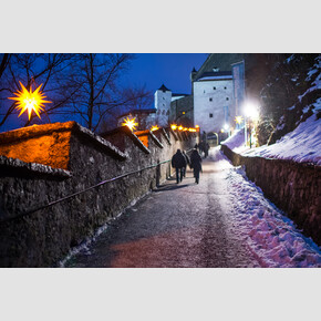 Fortress Hohensalzburg during advent season | © Tourismus Salzburg, Foto: Breitegger Günter