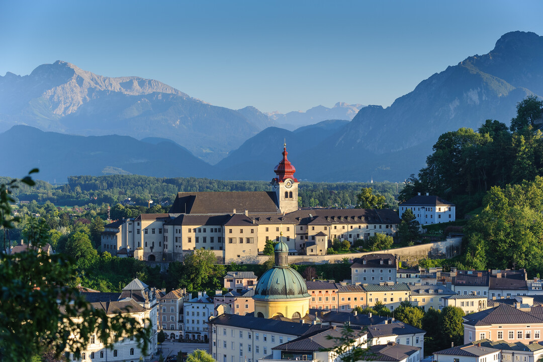 Nonnberg Priory Salzburg with Untersberg | © Erzdiözese Salzburg / Josef Kral
