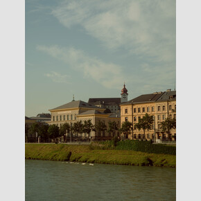 The Nonnberg Abbey appears in several scenes of the film. The nuns sing 'Maria' here, and the abbess urges Maria with 'Climb Every Mountain' to make the right decision. | © Tourismus Salzburg GmbH, Foto: Patrick Langwallner