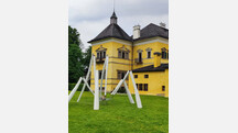 Incontro, sculptures in Hellbrunn Palace Park, Salzburg | © TSG Tourismus Salzburg - Martina Trummer