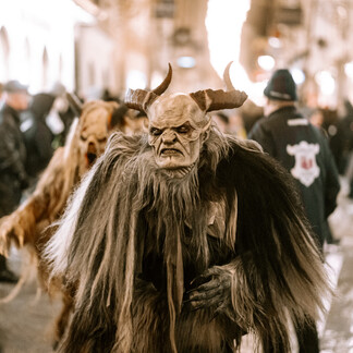 Krampus Parade at Christkindlmarket | © TSG / M. Kohlmayr