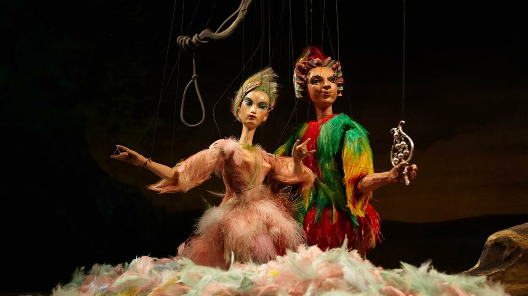 Papagena and Papageno at the Magic Flute in the Salzburg Marionette Theatre | © Salzburger Marionettentheater
