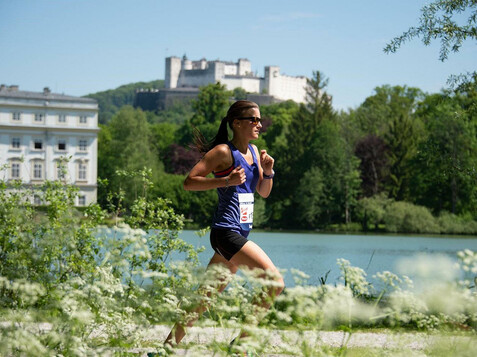 Läuferin in Leopoldskron | © Alexander-Schwarz