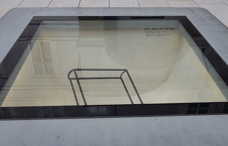 Book Skeleton on Residence Square | © Tourismus Salzburg