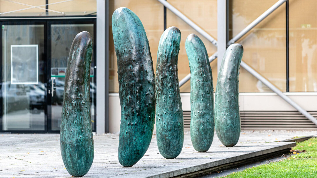 Gurken (11) von Erwin Wurm, Salzburg | © Tourismus Salzburg Foto: Bryan Reinhart