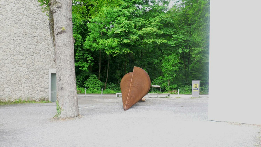 Das liegende "Schlafende Haus" | © Museum der Moderne Salzburg