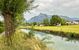 Almkanal mit Blick Richtung Untersberg | © Tourismus Salzburg GmbH / K. Brugger