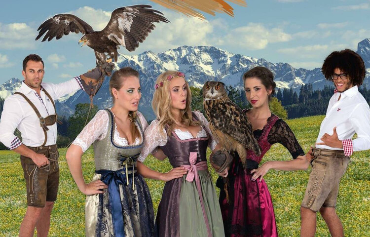 Almwerk Trachten | © Almwerk