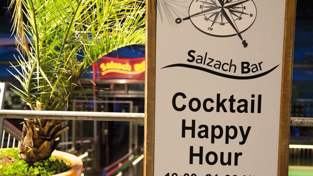 Schild von der Salzach Bar | © Salzburg Highlights