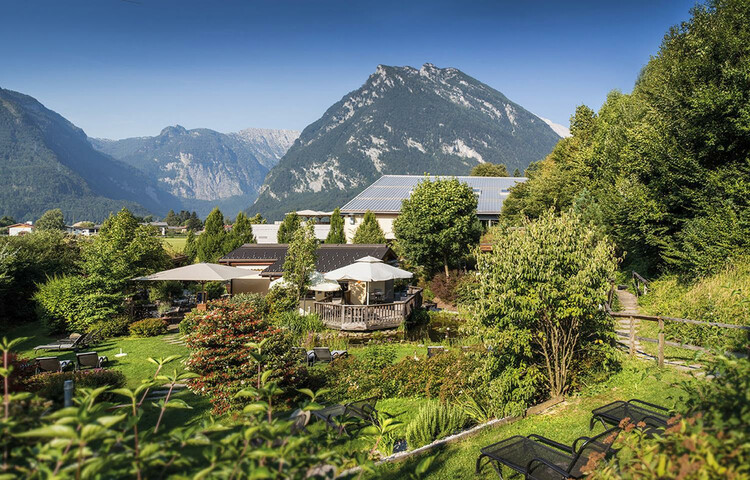 Blick vom Aqua Salza auf die Bergwelt | © Aqua Salza