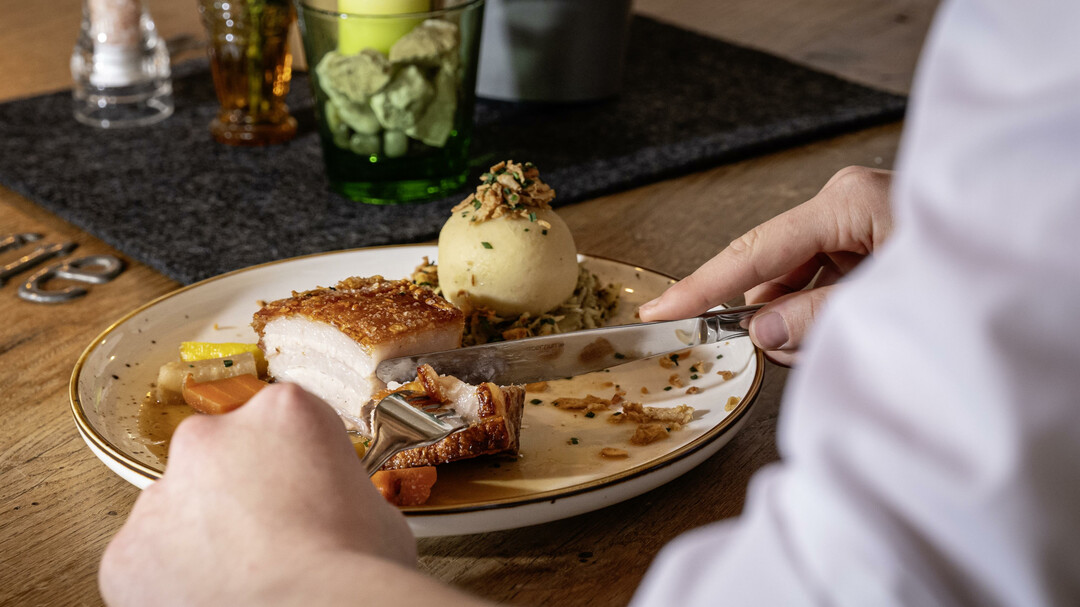 Hochalm - Schweinsbraten