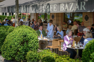 Terrasse vom Cafe Bazar | © Tourismus Salzburg GmbH, Breitegger G.
