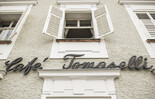 Fassade Schriftzug | © Cafe Tomaselli