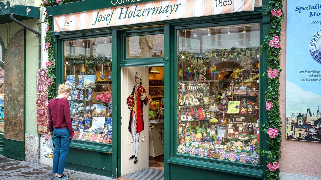 Schokoladen & Confiserie Holzermayr außen | © Tourismus Salzburg GmbH, Breitegger G.