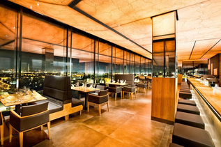 Sky Restaurant Bar  | © Cool Mama