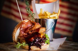 Burger | © Daimler's Bar & Grill