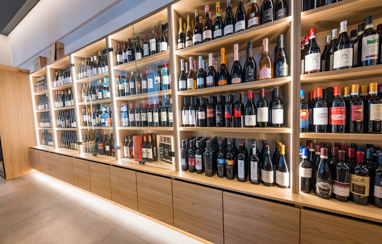 Vinothek | © DELIVINO GMBH