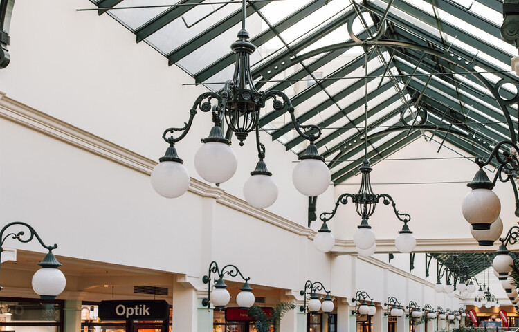 McArthurGlen Designer Outlet Salzburg Innen