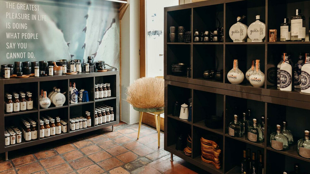 Shop | © Die Cabreras