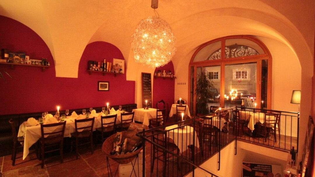 Restaurant bei Nacht | © Die geheime Specerey