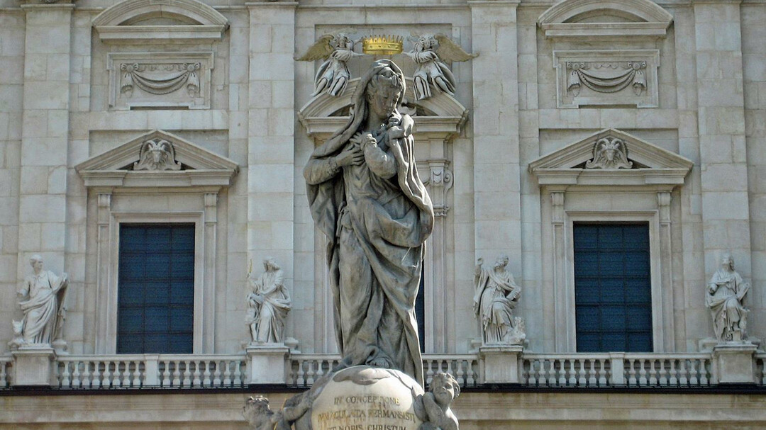 Detail of Marian Pillar in front of the Cathedral | © Tourismus Salzburg / S. Siller