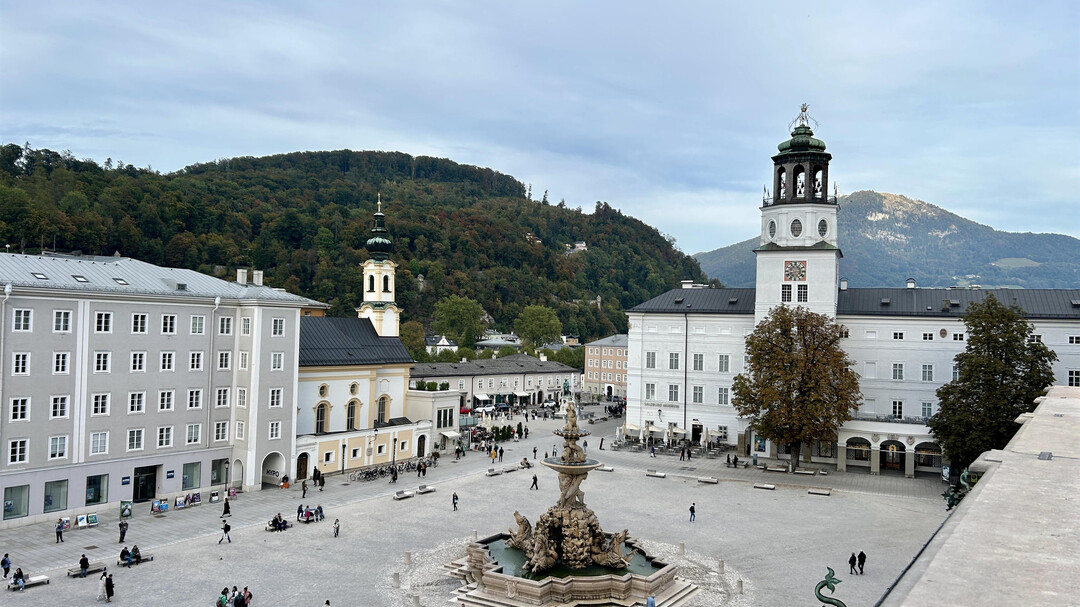 View from the Cathedral archway terrace | © Tourismus Salzburg/K. Brugger