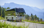 Reisebus | © Dr. Richard / M.Scheer
