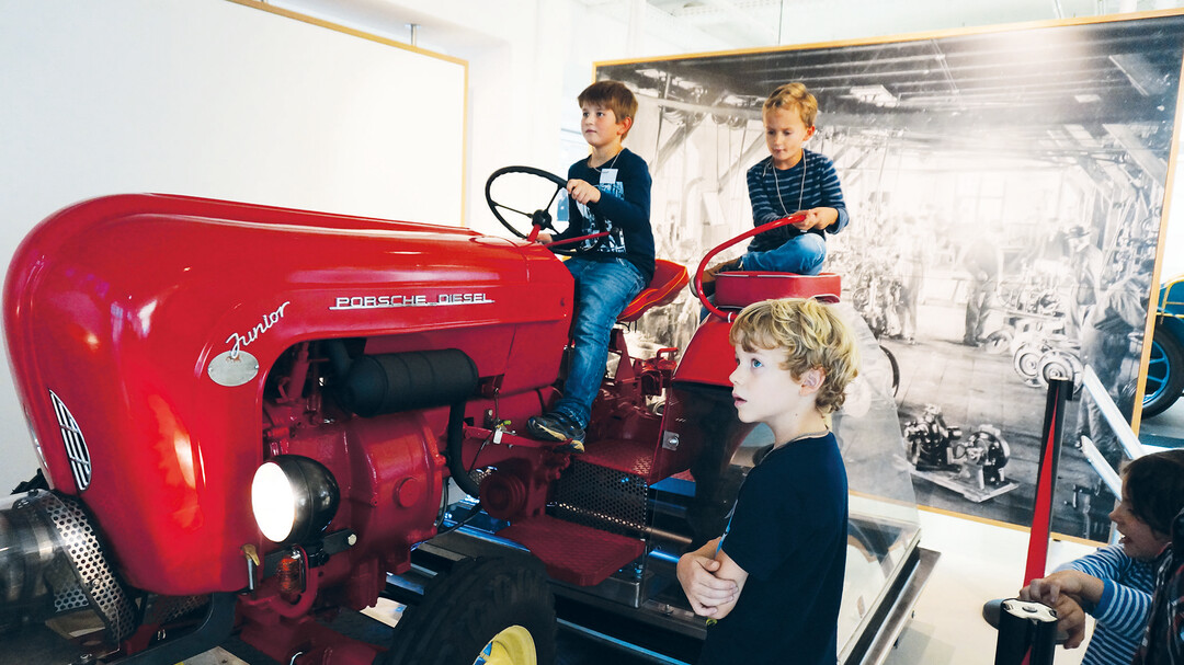Tractor simulator | © ebihara photography