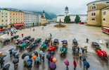 Fiaker carriages in the Rain at Residenzplatz Square | © Anibal Trejo