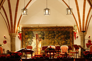 gothic hall - stage | © Konzertdirektion Nerat