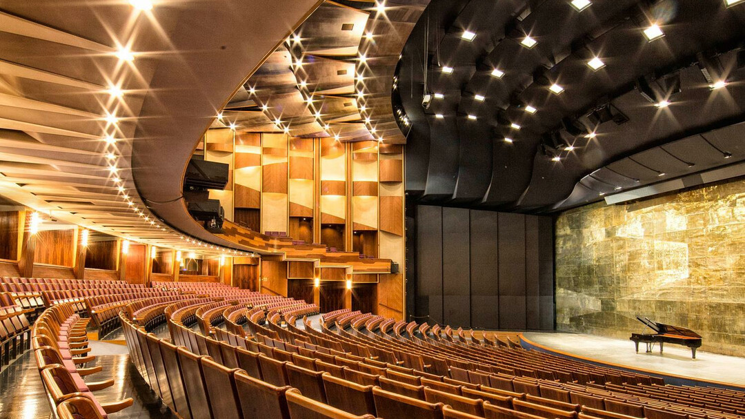 view to the stage | © Andreas Kolarik