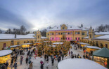 Blick auf den Innenhof vom Schloss Hellbrunn | © Hellbrunner Adventzauber